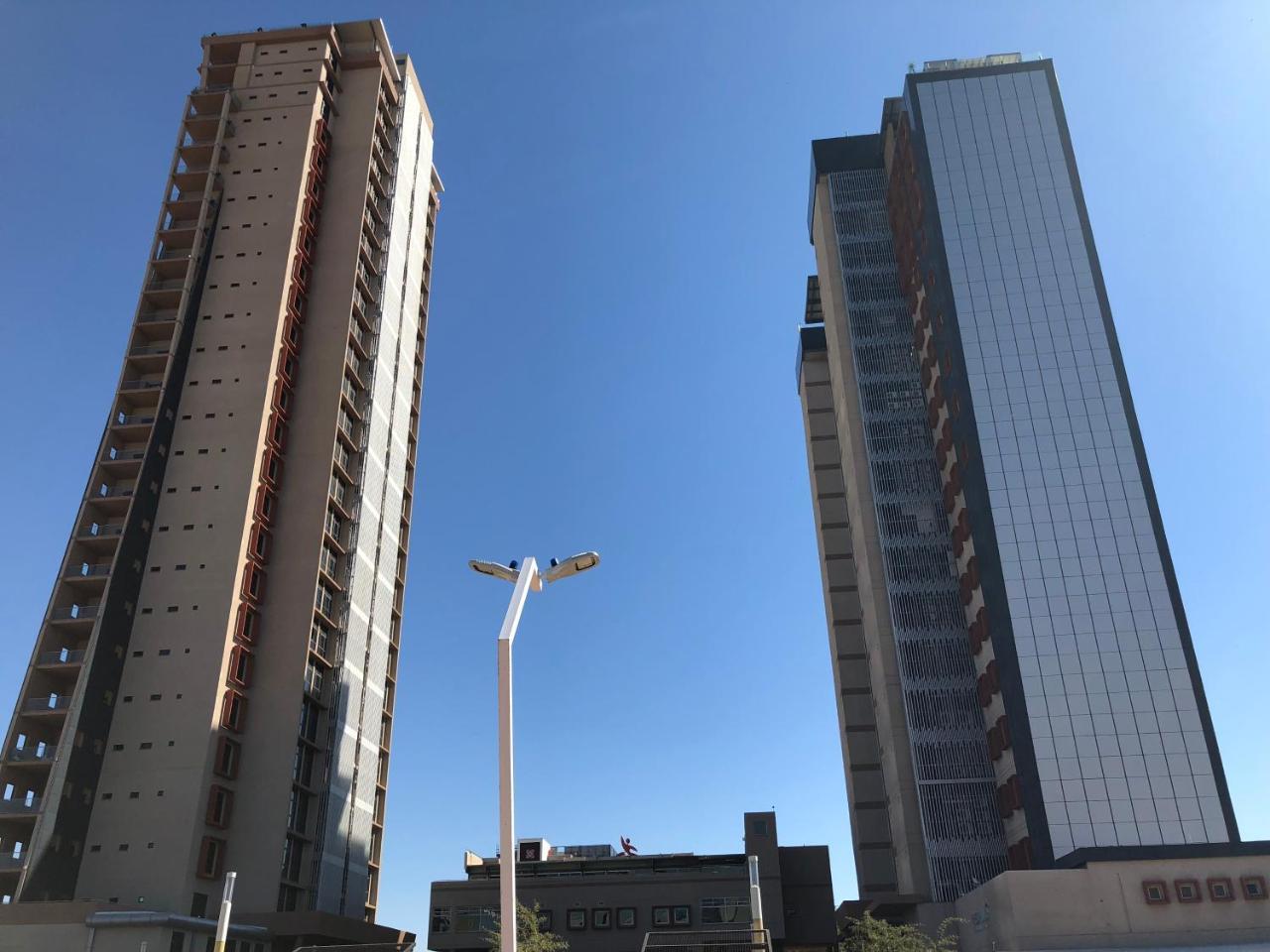 Urban Awe Apartment- Itowers 18Th Floor Gaborone Bagian luar foto